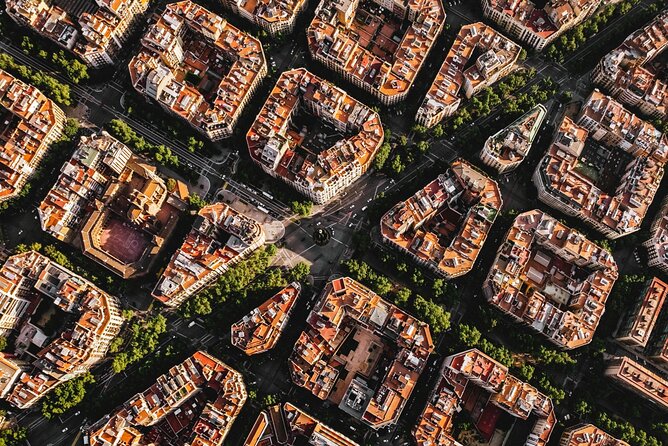 Barcelona Scavenger Hunt and Sights Self-Guided Tour - What You Give Up Without a Guide