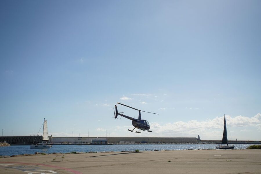 Barcelona: Scenic Helicopter Flight - Choosing between 7, 10, and 12 minutes