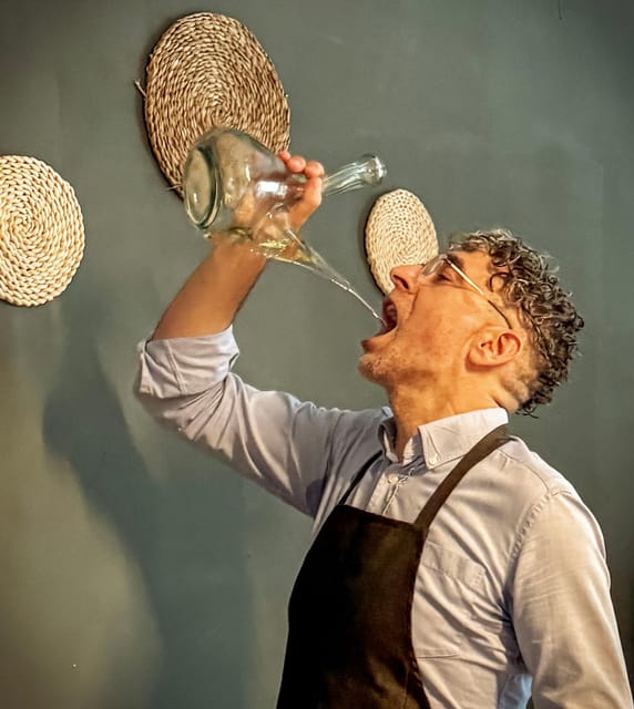 Barcelona: Seafood Paella ★Maestro★ & Tapas & Sangria - The main event: a shared seafood paella