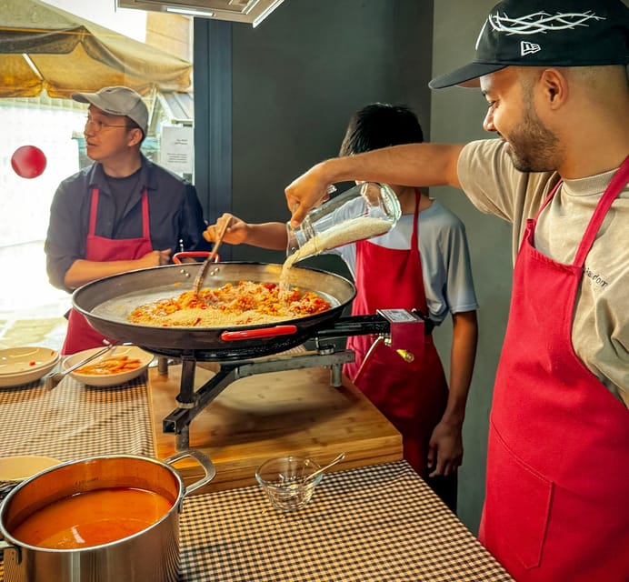 Barcelona: Seafood Paella ★Maestro★ & Tapas & Sangria - The market lesson: choosing ingredients, not just eating them
