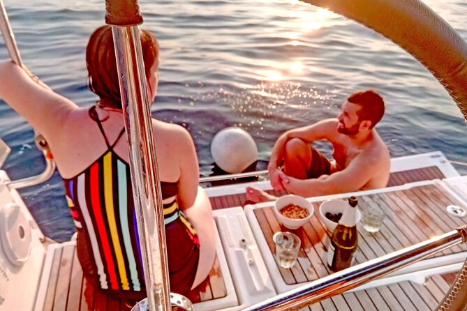 Barcelona Sensational Sunset Tour with Open Bar and Snacks - What this Barcelona sunset sailing is really like