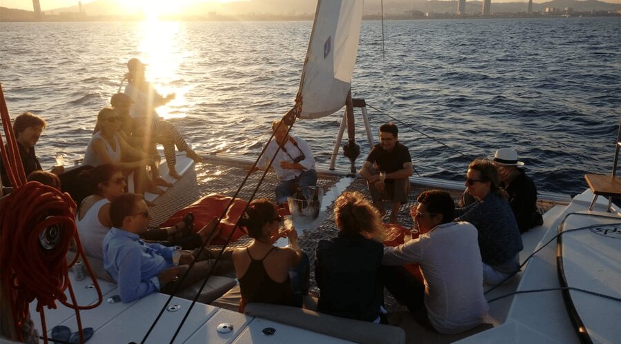 Barcelona: Shared cruise on luxury catamaran Drinks + Snacks - Key points to know before booking