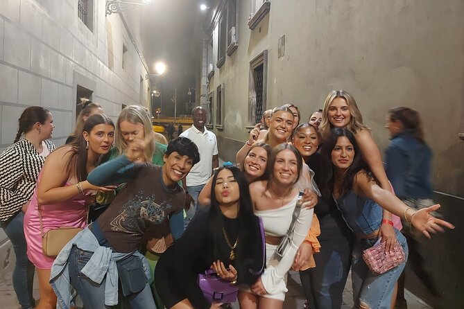 Barcelona speakeasy tapas pub crawl with hidden bars - The bars, salsa stops, and changing pace