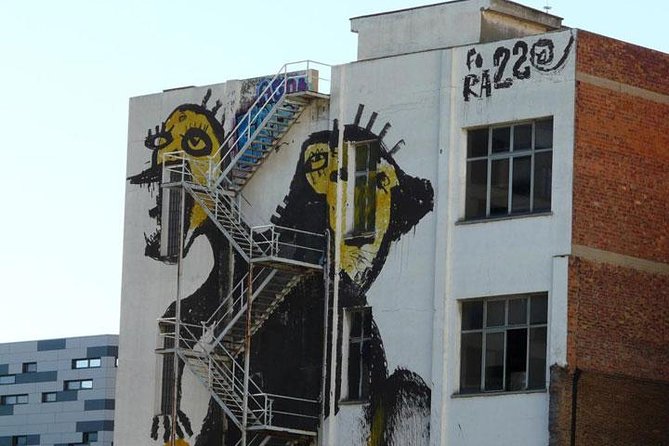Barcelona Street Art and Graffitti Bicycle Tour - The Art Is Better With Context