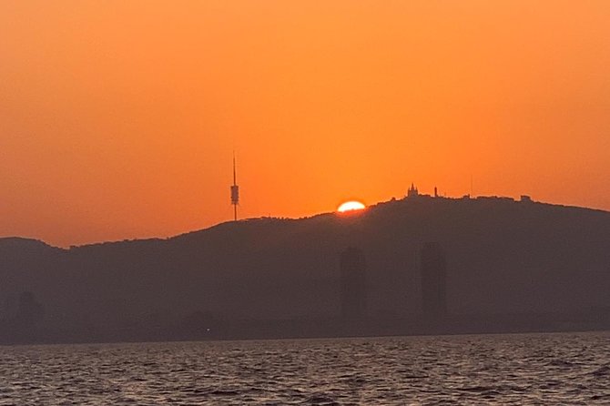 Barcelona Sunset and Day Sailing Cruise - What the captains add to the outing