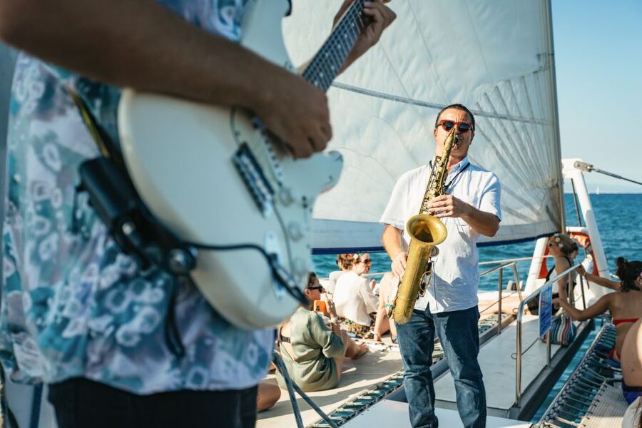 Barcelona: Sunset Catamaran Cruise with Live Music - The nets above the water