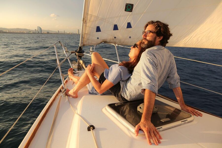 Barcelona: Sunset Live Sax and Sailing Experience with Tapas - Key details before you book