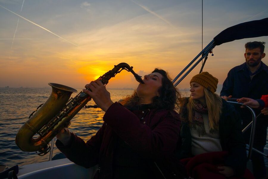 Barcelona: Sunset Live Sax and Sailing Experience with Tapas - Tapas, drinks, and the limits of the meal