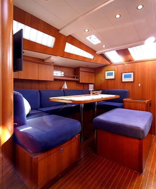 Barcelona: Sunset or Afternoon Yacht Cruise with Drinks - Key points to know before booking