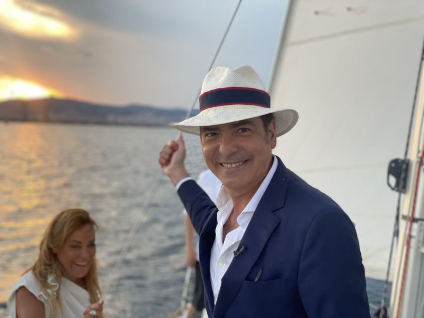 Barcelona: Sunset Sailing Tour with Open Bar & Snacks - Practical timing and what to bring