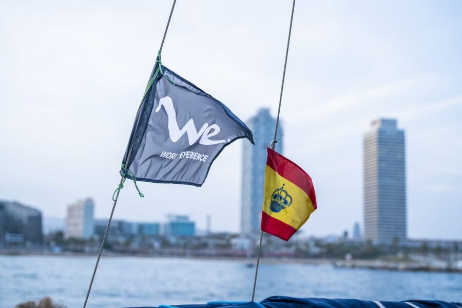 Barcelona Sunset Sailing with Gin Tonic Workshop Option - Drinks, snacks, and the value of the $101 price