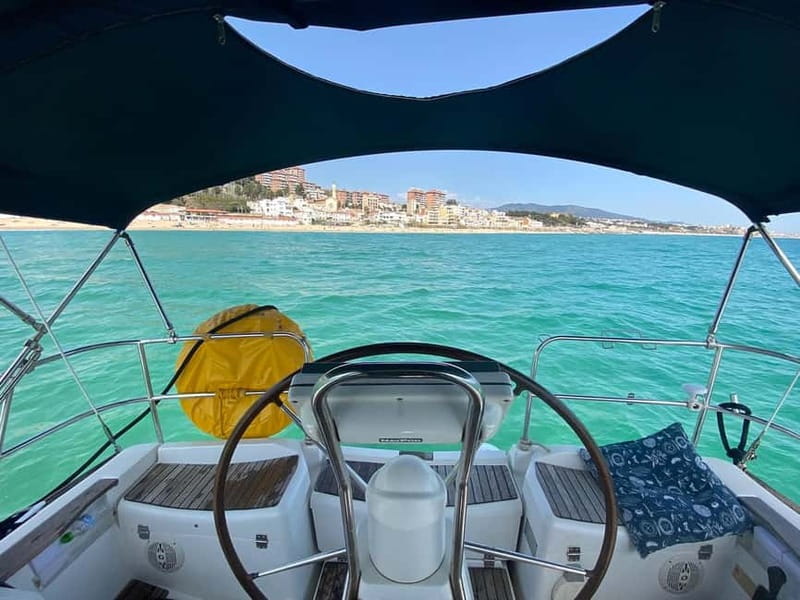 Barcelona: Sunset Skyline Cruise with Cava and Snacks - Who will enjoy this cruise most