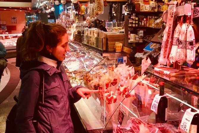 Barcelona tailored tapas & drinks tour with a native guide - What happens at the food stops
