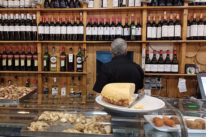 Barcelona tailored tapas & drinks tour with a native guide - The cost: useful, but not cheap