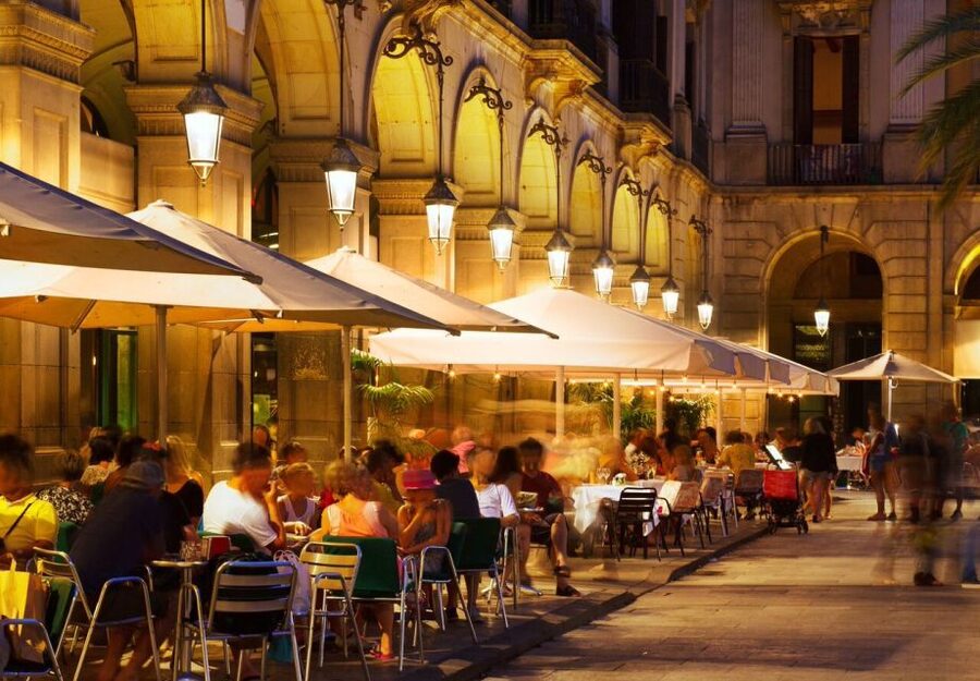 Barcelona: Tapas Walking Tour & Flamenco Show - Key points to know before booking