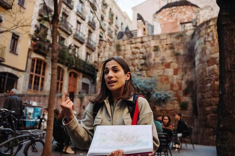 Barcelona: Tapas & Wine Tour in Born & Gothic Quarter - Starting at Carrer del Rec Comtal