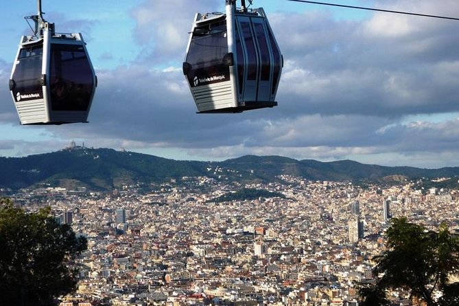 Barcelona: Teleferic de Montjuic Admission Ticket - What the ride to the summit feels like