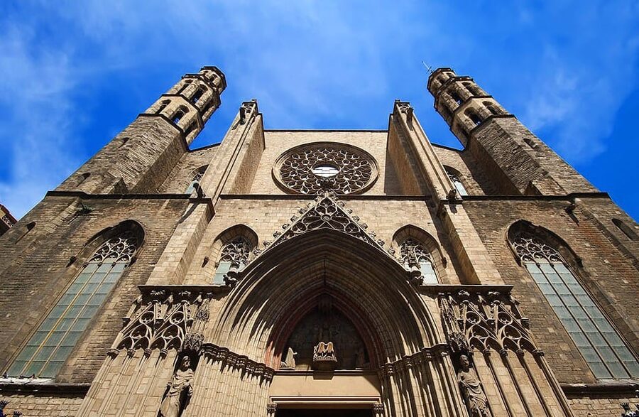 Barcelona: “The Cathedral of the Sea” Literary Walking Tour - Following Bernat through the fourteenth century