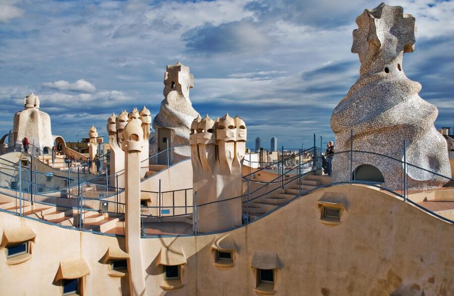 Barcelona: The Genuis of Gaudi & Modernist Architects Tour - Key points at a glance
