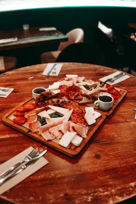 Barcelona: Tipsy Tapas & History Tour in the Gothic Quarter - Stop Two: Color, Energy, And More Adventurous Flavors