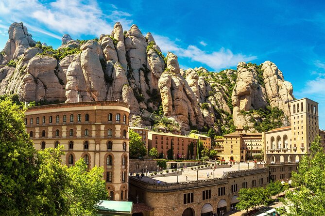 Barcelona Tour from Your Cruise Ship - Barceloneta Beach and the Olympic waterfront