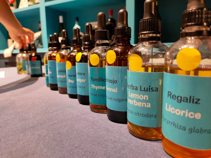 Barcelona: Vermouth Tasting and Crafting Workshop - The five-glass tasting flight