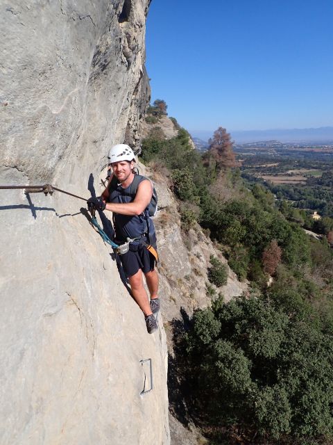 Barcelona: Via Ferrata Baumes Corcades in Centelles - Practical tips for a smoother morning