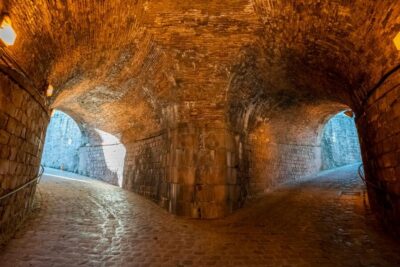 Walking tour with Montjuic Castle & Cable Car