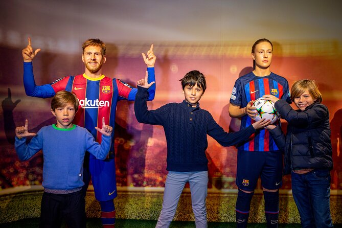 Barcelona Wax Museum Admission Ticket - Why the photo setups matter