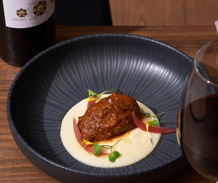 Barcelona: Wine Tasting and Tapas 5-Course Pairing Dinner - Food choices and dietary considerations