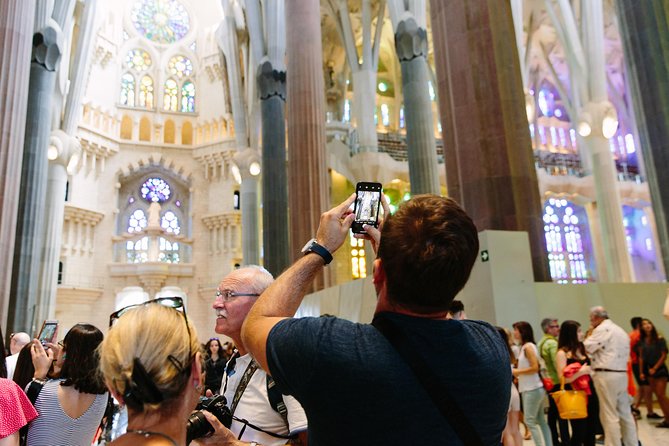 Barcelona: Wonders of Gaudi Bike Tour - Casa Milà, a major stop on the route