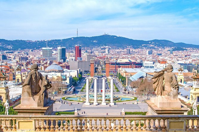 Best of Barcelona: Sagrada Familia & Park Guell Tour with Pick-up - Park Güell and the final hilltop views