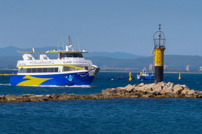 Boat Trip to Cadaqués from Roses with STOP 1:30h/2H/ in Cadaqués - Cruising along Cap de Creus from Roses