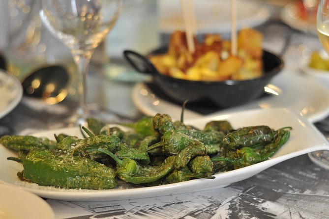 Born to Eat: Gourmet Tapas & Wine Small Group Tour in Old Barcelona - Who will enjoy this tour most