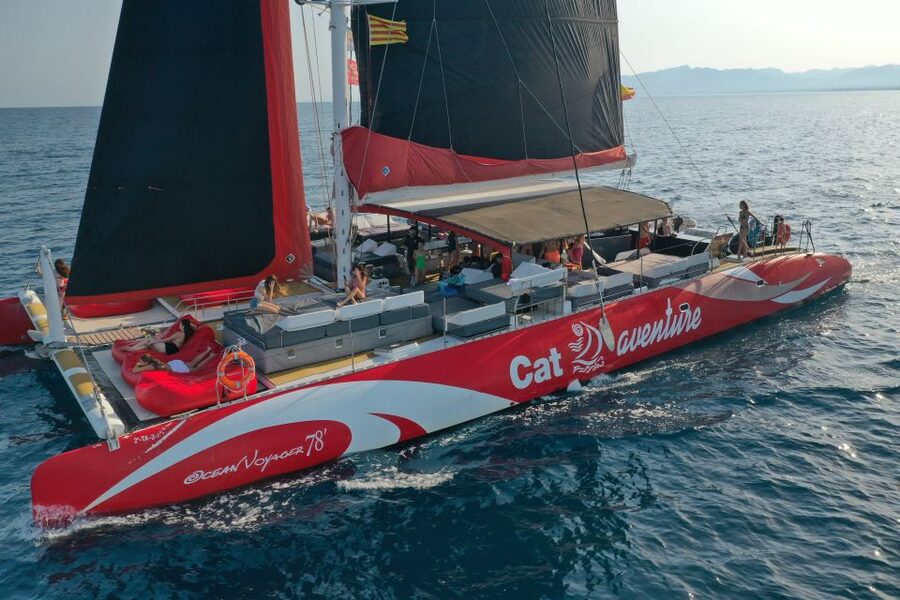 Cambrils: Catamaran Cruise with Drinks and BBQ Lunch Option - The First Hour Along Catalonia’s Coast