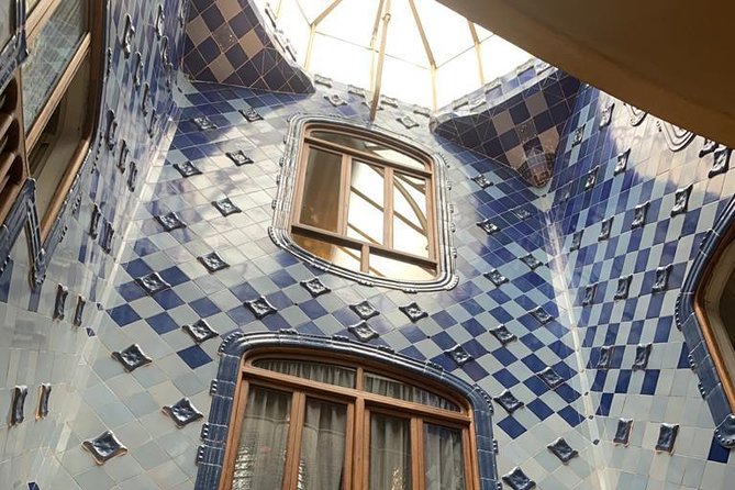 Casa Batlló: entrance tickets and smart guide - How the value compares at $52.14
