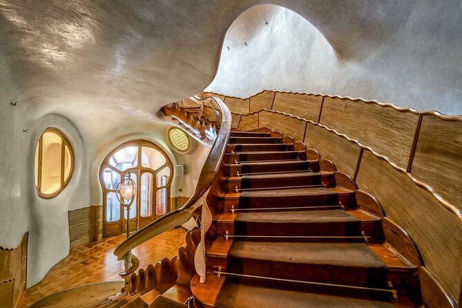 Casa Batllo Fast Track Tour with Optional White Rabbit Museum - Why Casa Batlló deserves your time
