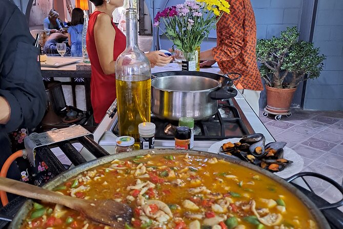 Catalan Paella Cooking Class with Small Group in Barcelona - Who should book this Barcelona cooking class?