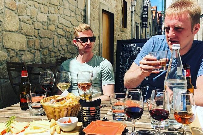 Cava Wineyard & Sitges Day Trip from Barcelona - Timing, group size, and the return to Barcelona