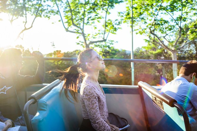 City Sightseeing Barcelona Hop-On Hop-Off Bus Tour: 24 or 48-Hour - Timing, frequency, and the traffic problem