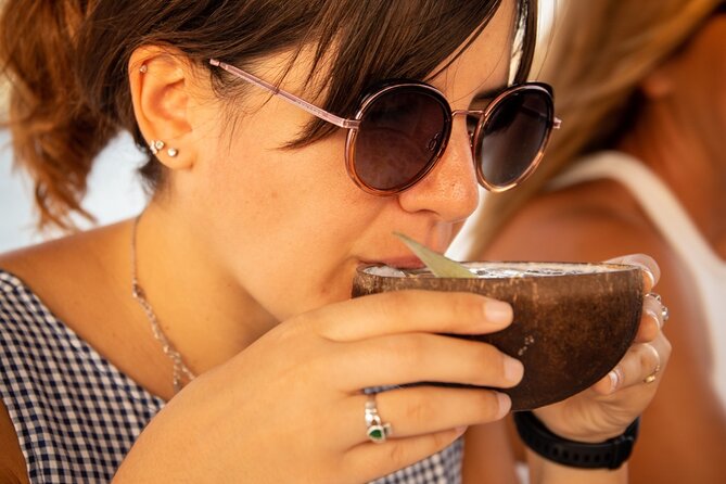 Cocktails Workshop & Sailing Cruise from Barcelona - From W Barcelona to Montjuïc