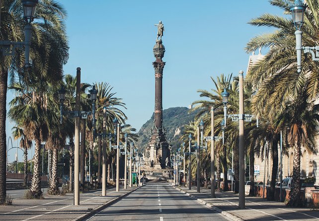Columbus Monument Lookout: Scenic Ramblas, Sea and Montjuïc Views - The tiny elevator ride to the lookout