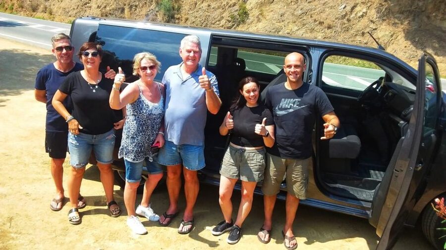 Costa Brava: Boat Ride and Tossa Visit with Hotel Pickup - Who should book this day?