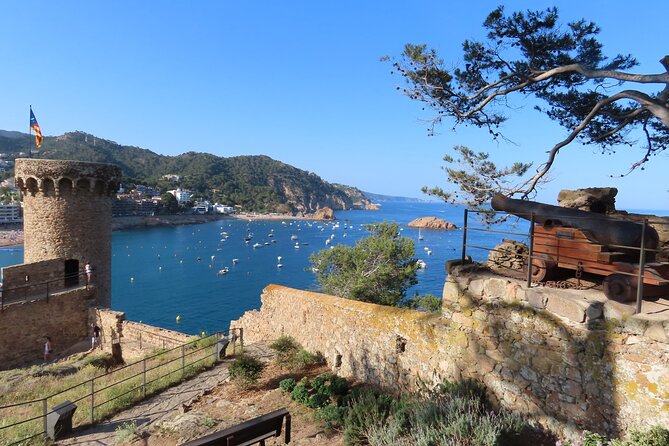 Costa Brava: Scuba Diving Tour, Lunch and a Visit to Tossa de Mar - Seeing Tossa’s walls from the sea
