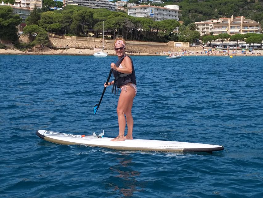 Costa Brava: Stand-Up Paddleboarding Lesson and Tour - Practical preparation for the beach