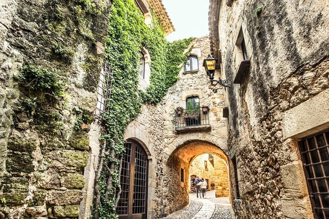 Costa Brava Typical Towns Full Day Tour from Barcelona - Costa Brava highlights at a glance
