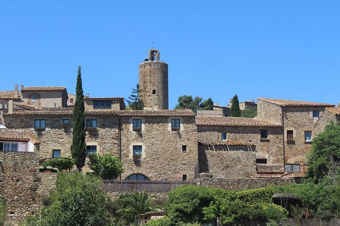 Costa Brava Typical Towns Full Day Tour from Barcelona - Pals: the final village above the countryside