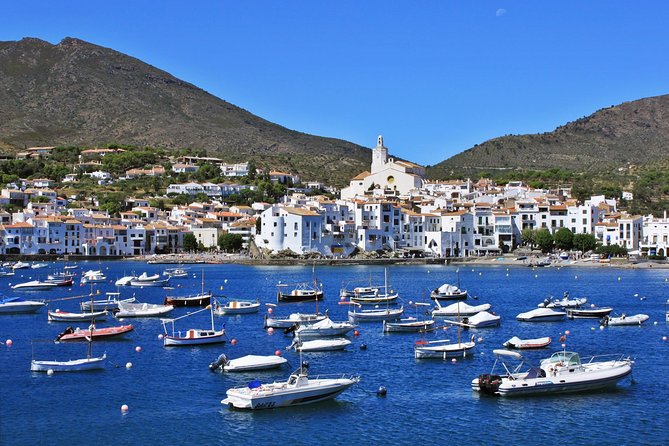 Dali Museum & Cadaques Small Group Tour with Hotel pick-up - Port Lligat and Dalí’s private world
