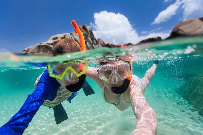 Discover secrets of the sea swimming cave and underwater vision - Underwater viewing without a full scuba program