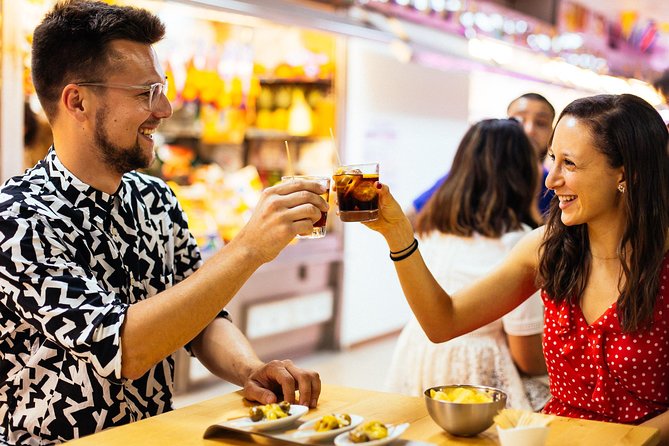 Drinks & Bites in El Born Private Tour - The personal touch from Samira